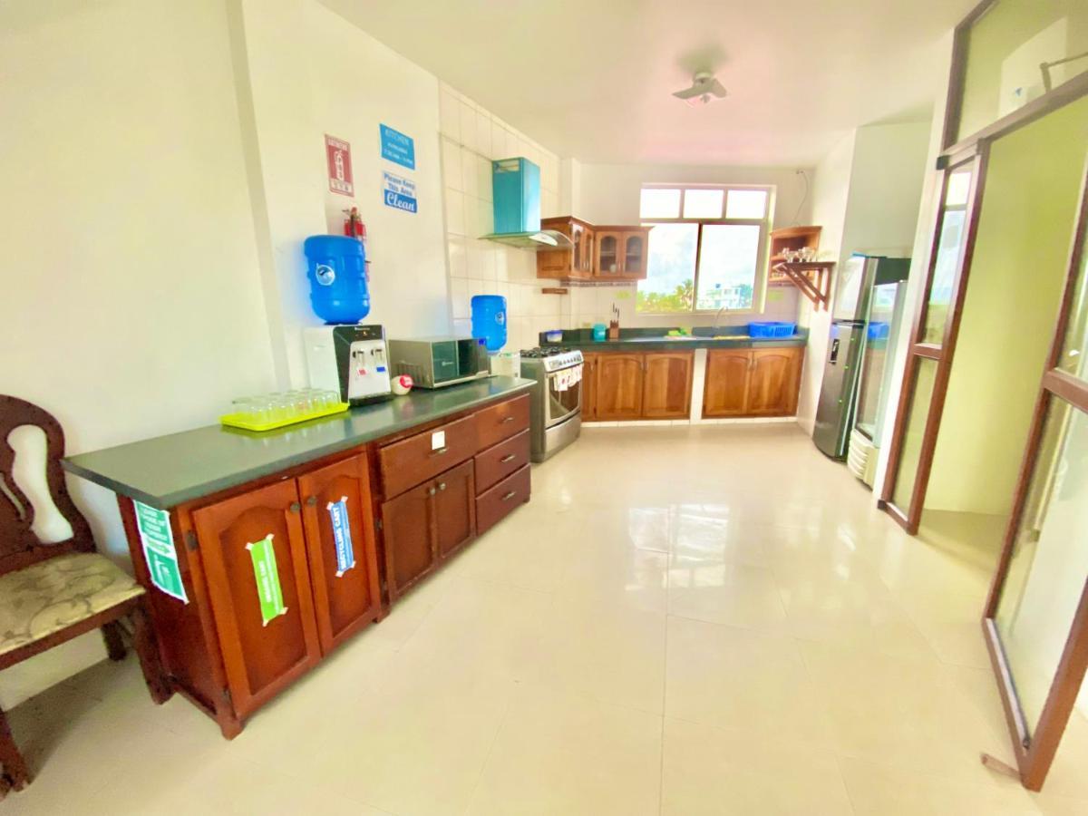 El Rincon De George Hotell Puerto Villamil Eksteriør bilde