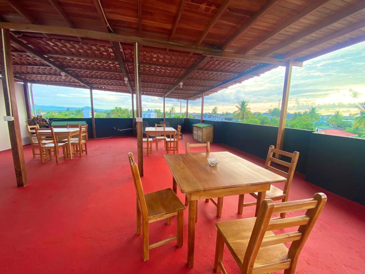 El Rincon De George Hotell Puerto Villamil Eksteriør bilde